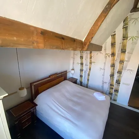 The Loft 300 - R Q C * La Haye