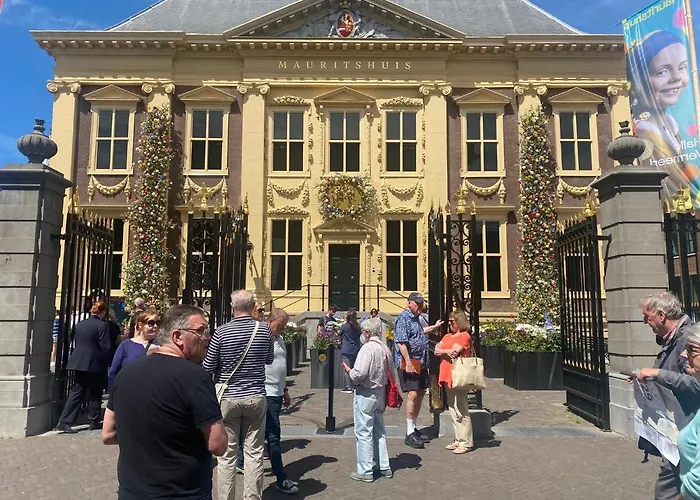 The Loft 300 - R Q C