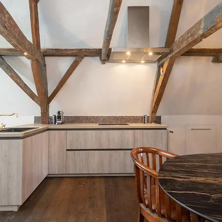 The Loft 300 - R Q C