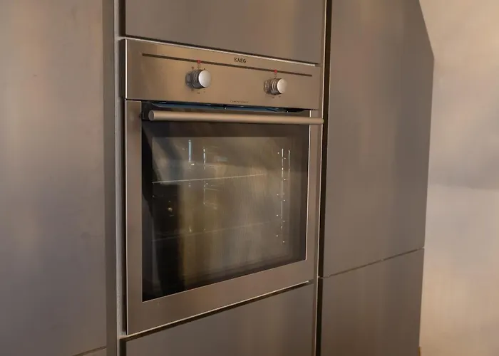 The Loft 300 - R Q C * Haga